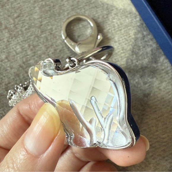 Swarovski Crystal Polar Bears keychain - Picture 3 of 4